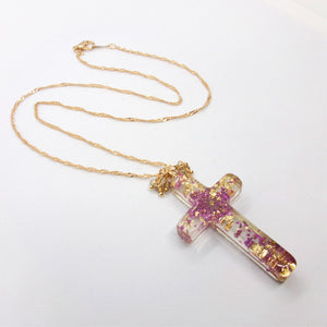 Kelly's Floral Resin Cross Necklace