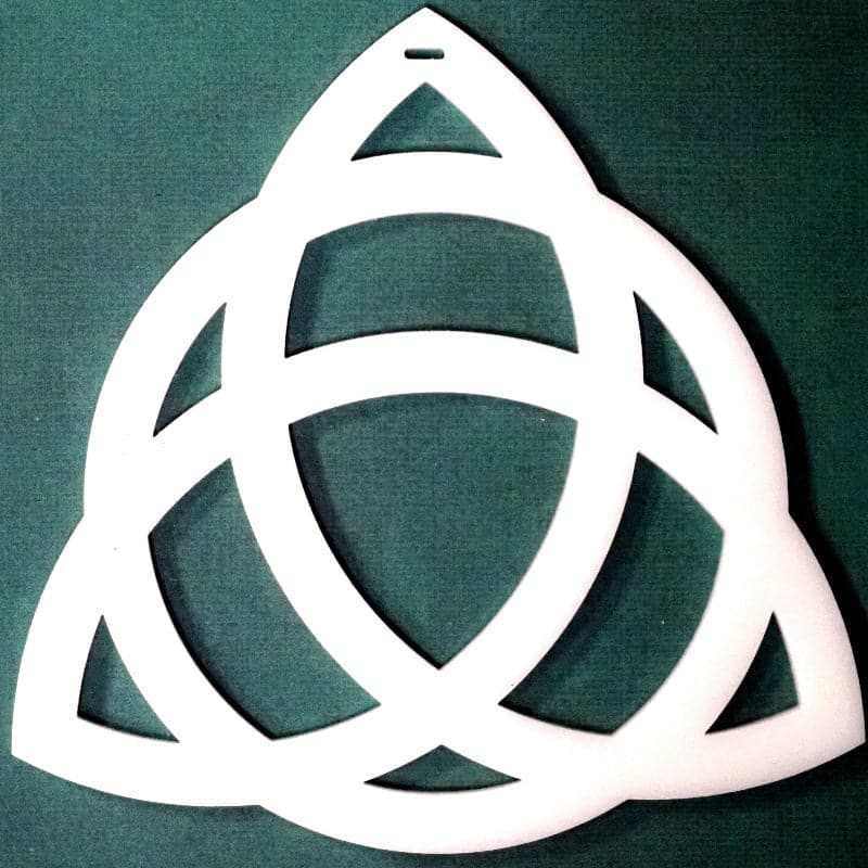 Celtic Triquetra Stainless Steel Pendant – GTHIC